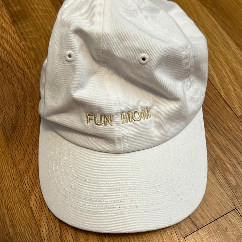 Fun Mom hat